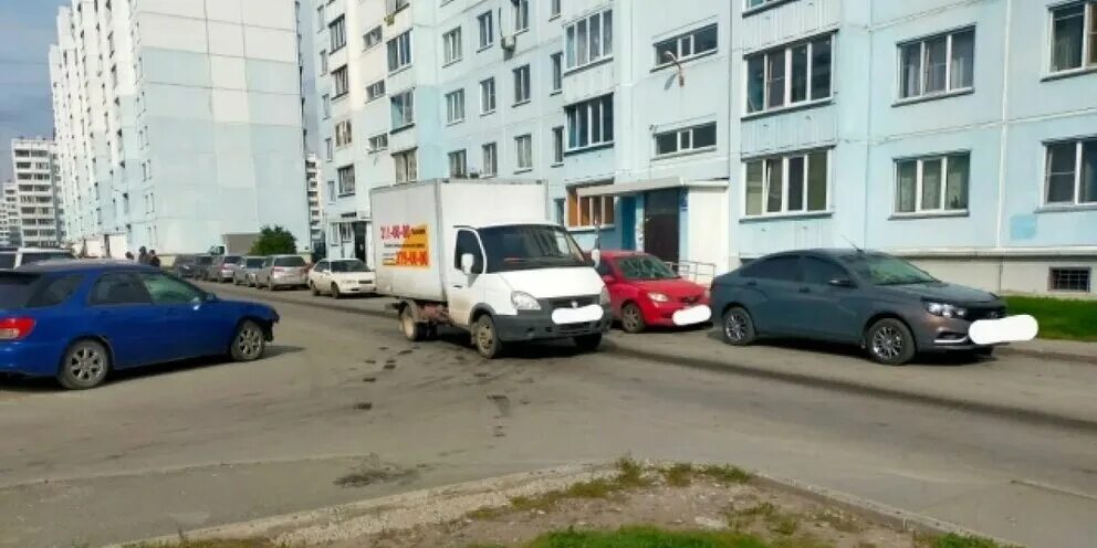 Водитель ленинский новосибирск. Пдд кузнецк сотрудники. Дтп ленинский проспект. Водитель ленинский новосибирск. Доминго ленинск кузнецкий работники.