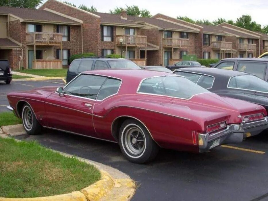 Riviera 1972. Бьюик Ривьера 1972. Buick Rivera 1971. Машина Бьюик Ривьера 1972. Buick Riviera 1972 год.