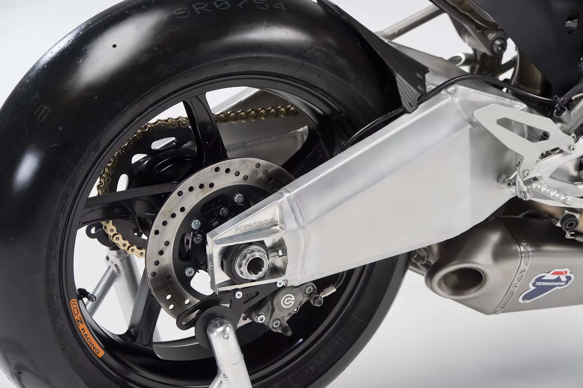 Crashbar yamaha bolt. Консольный маятник на урал. Дукати с консольным маятником. Bmw 1200 консольный маятник. Консольный маятник benelli.