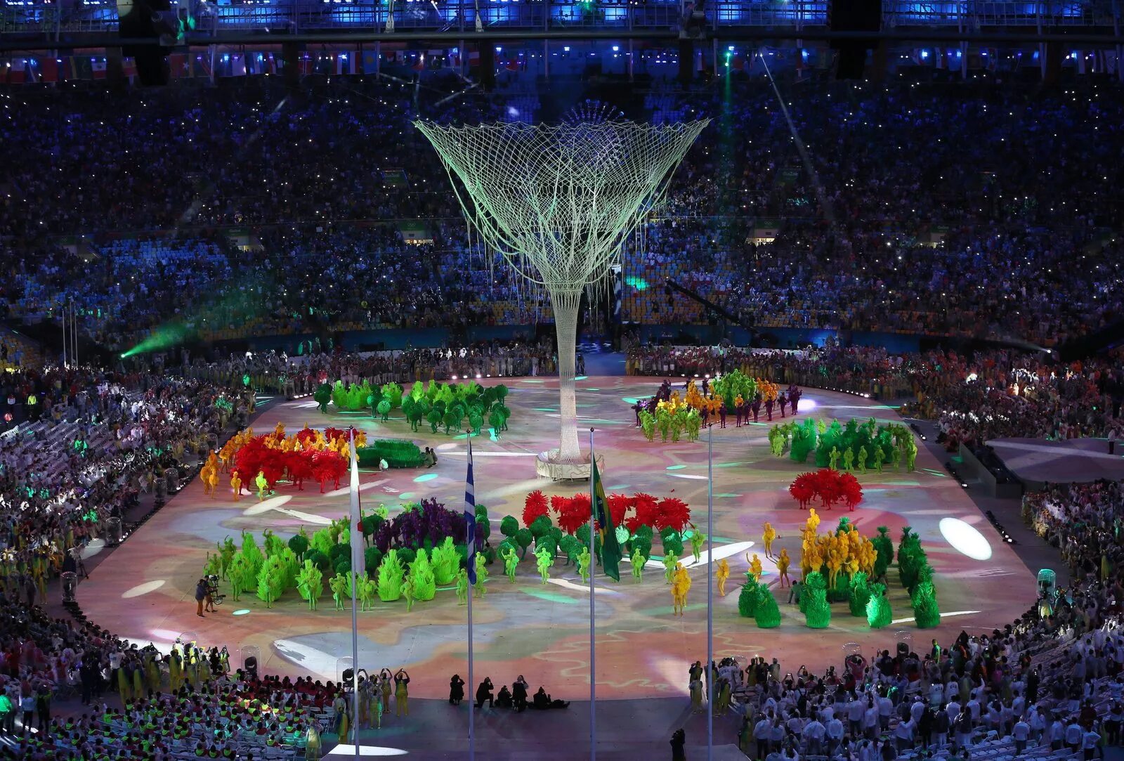 Олимпийские игры в Рио де Жанейро 2016. Винисиус на закрытии олимпиады 2016 в Рио де Жанейро.