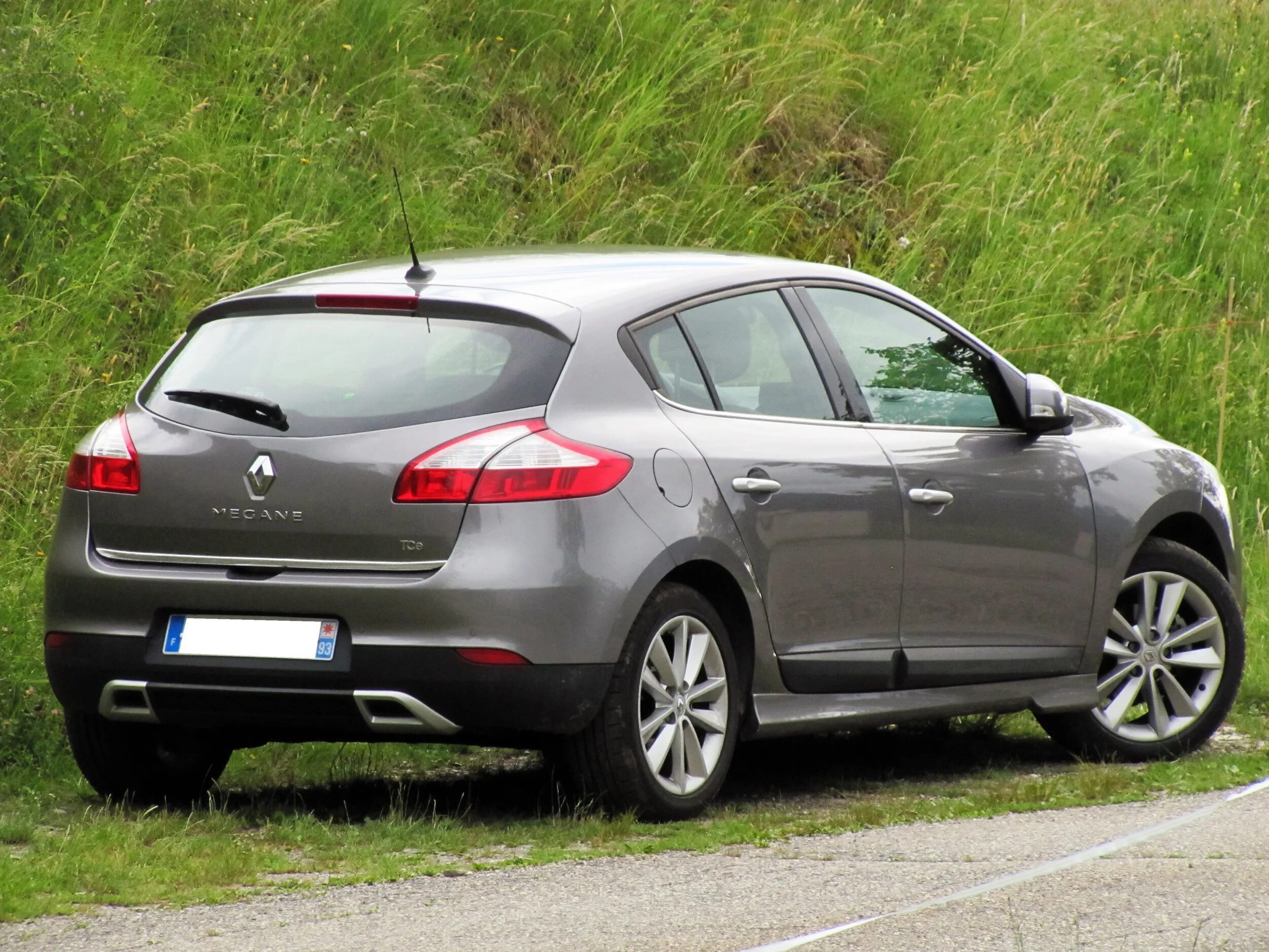 Рено меган 8. Renault Megane 3. Reno Megane 3. Рено Меган 3 хэтчбек. Рено Меган 3 седан.