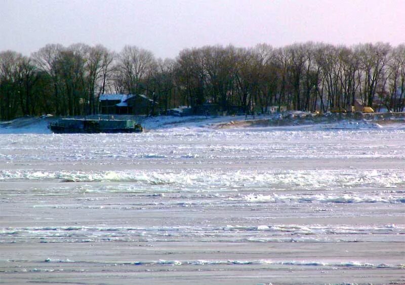 Волгоградская область краснослободский район. Волгоградская область, Среднеахтубинский район, г. Краснослободск. Краснослободск Волгоград. Краснослободск Волгоградская область озеро. Краснослободск набережная Волгоградская область.