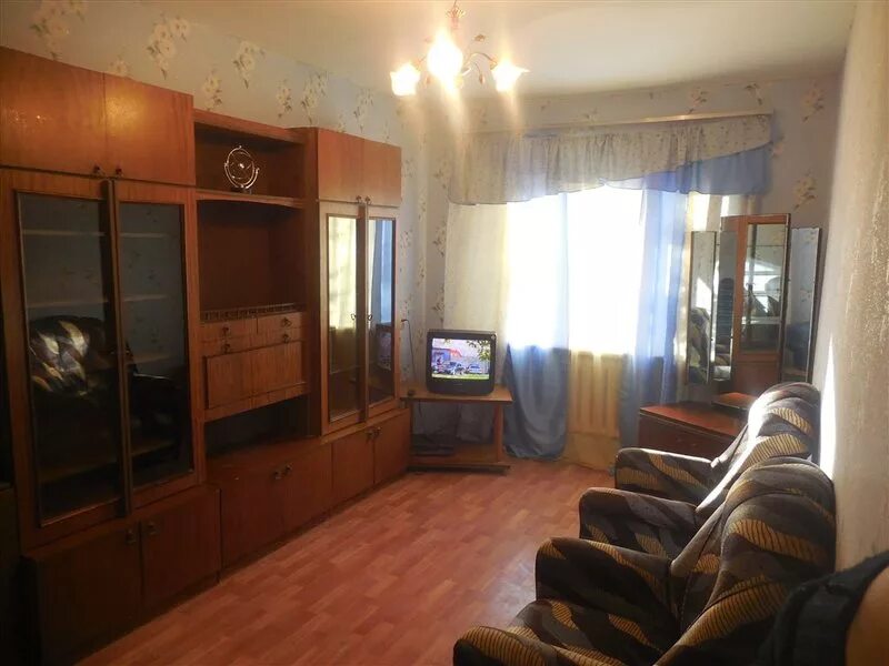 квартиры в смоленске на часы. 2 комнатная квартира. радищева 8 смоленск. снять 2х комнатную смоленск. 2х комнатная квартира в краснодаре.