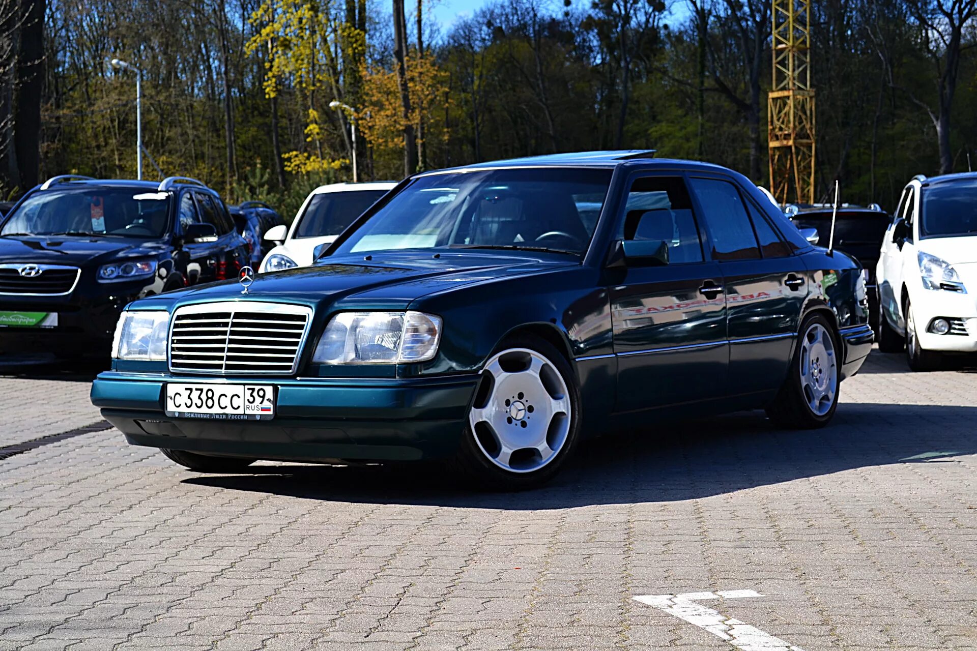 124 тыс. Мерседес Бенц 124. Мерседес w124. Mercedes w124 диски. Диски Brabus w124 16.