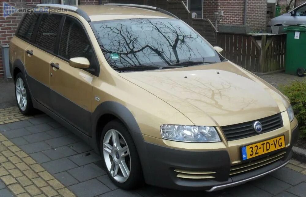 Fiat stilo 2001 1. Fiat stilo универсал. 9. 9 дизель. Фиат стило вагон.