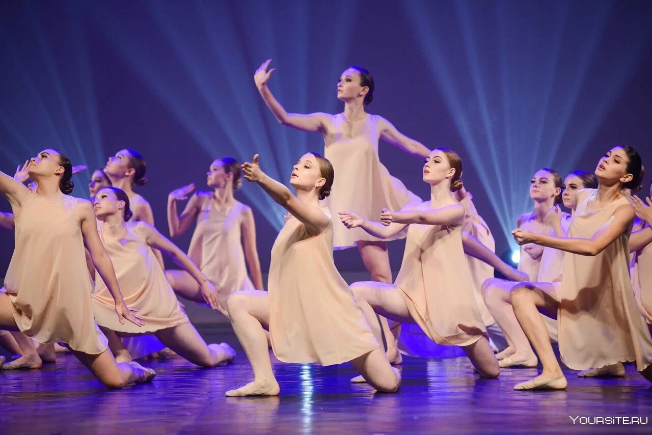 Концертмейстер хореографии. Классический танец. Институт искусства хореография. Хореографический фестиваль. Заочная хореографии.
