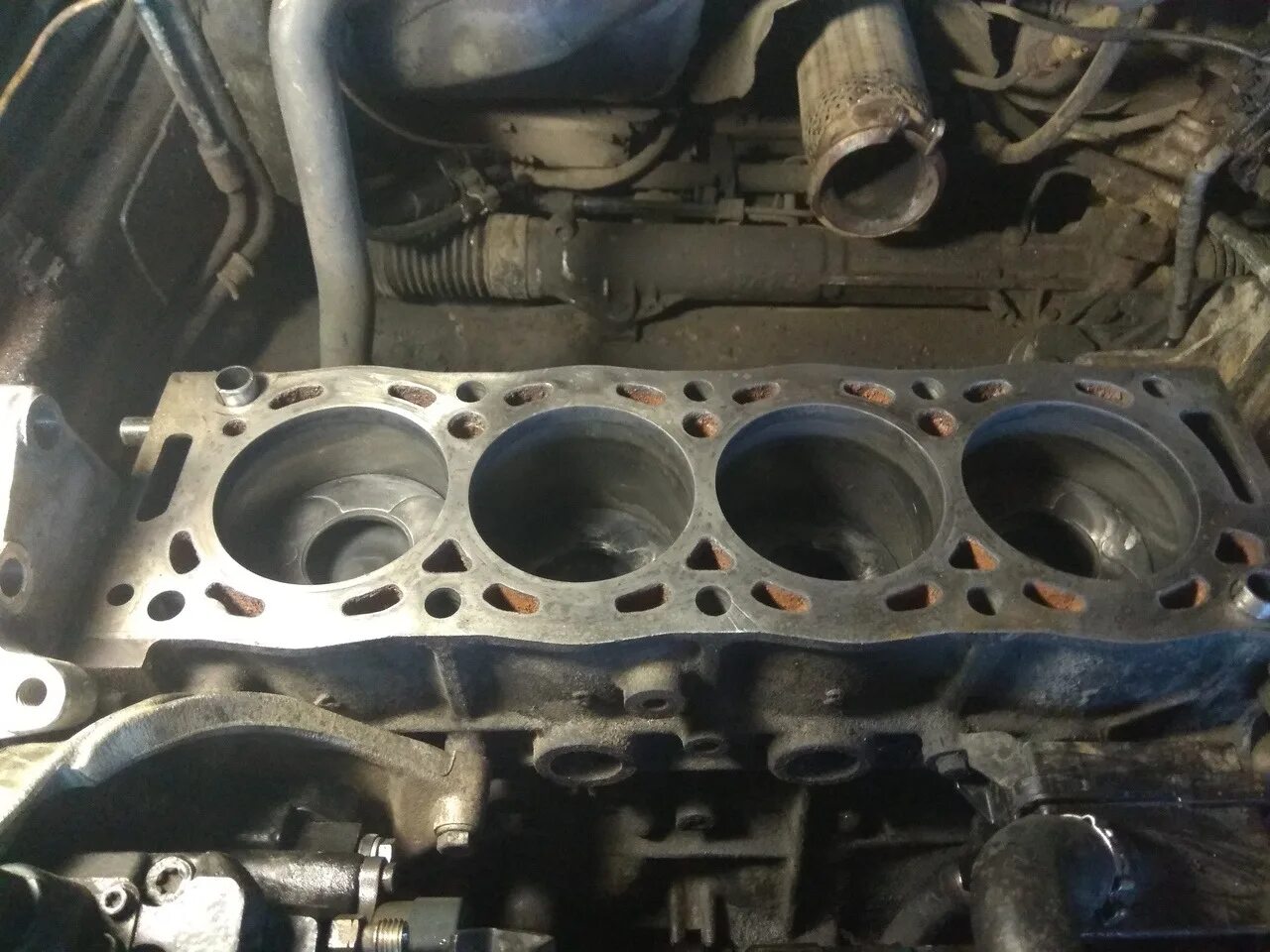 Как правильно заменить прокладку гбц Замена прокладки ГБЦ 1zr-fe Toyota Corolla (140/150), 1,6 л, 2007 года своими