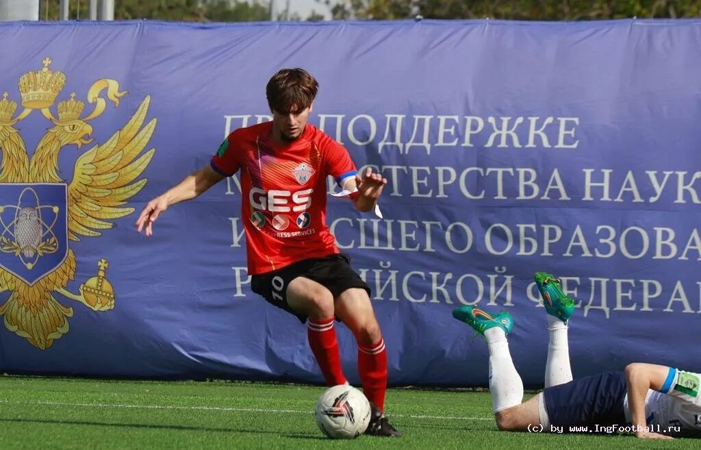 Ессентуки стадион фнл. Ессентуки фнл 2. Ессентуки краснодар. Ессентуки краснодар. Расстояние от витязево до пятигорска.