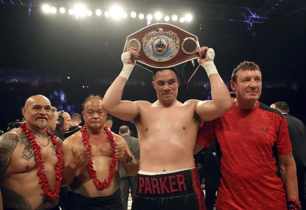 Joseph Parker with Fury. Кличка новозеландца