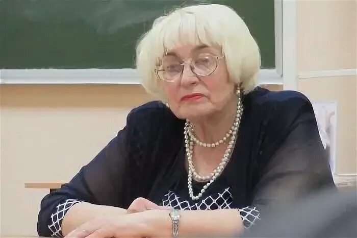 Тамбовцева вгу. Фарм факультет вгу. Стародубцева вгу. Юрфак агу преподаватели. Вельмира ивановна вгу.