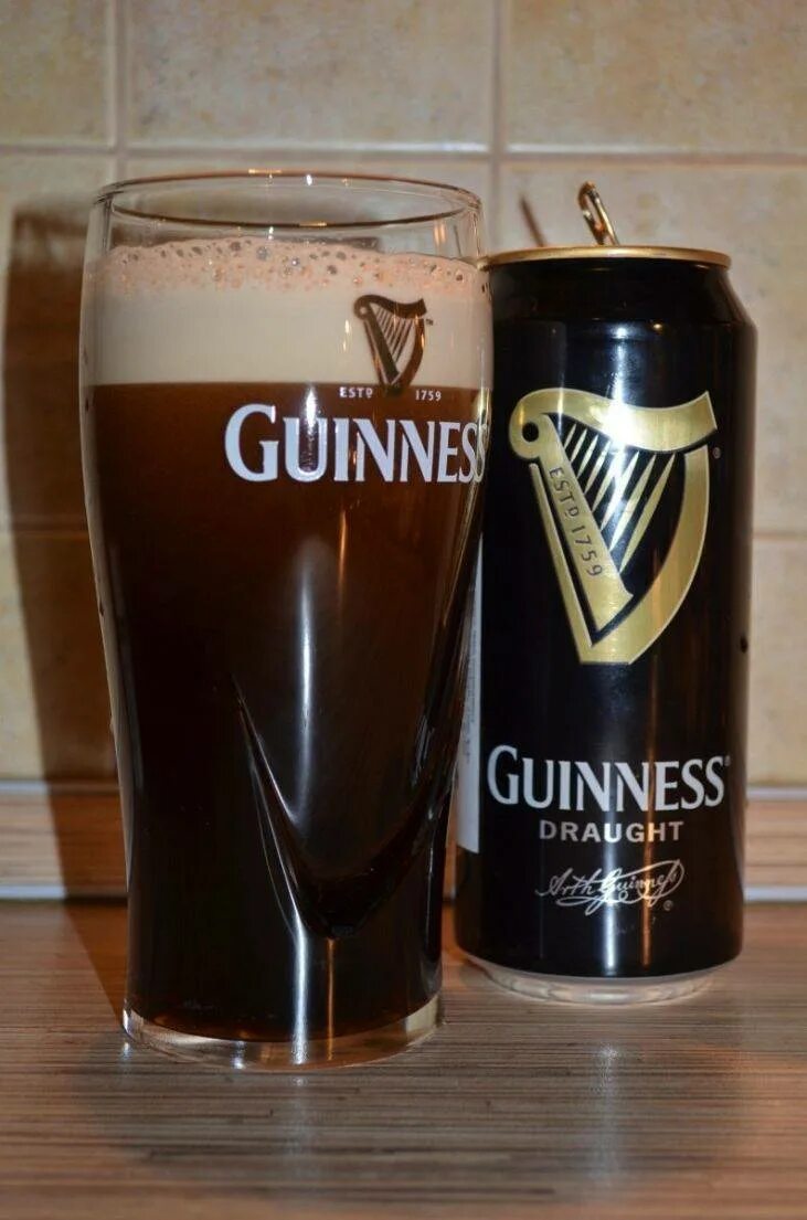 Азотное пиво купить. Пиво Guinness с азотной капсулой. Пиво Guinness с капсулой азота. Пиво с азотной капсулой Мерфис. Пиво Гиннес ДРАФТ С азотной капсулой.