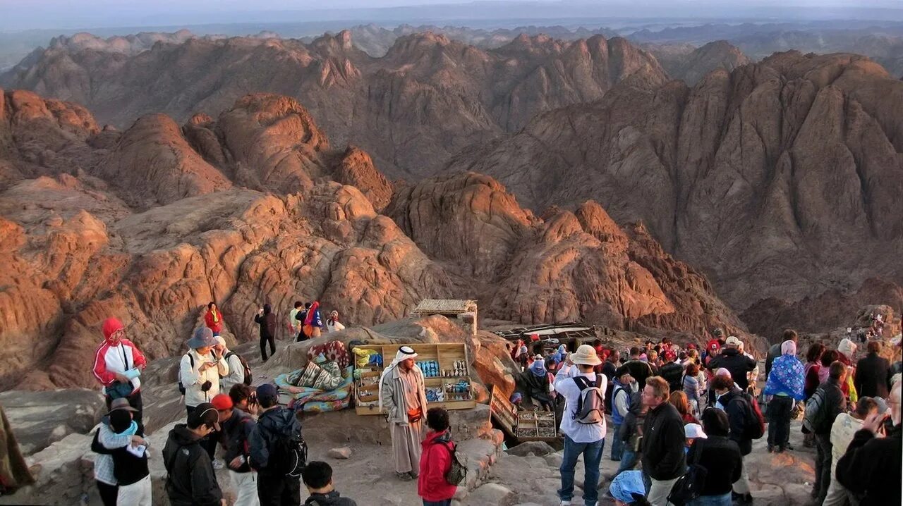 Гора моисея хар-синай. Гора синай египет экскурсия. Синай экскурсия. Гора синай в египте. Синай экскурсия.