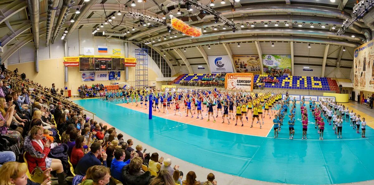 Юбилейный череповец спортивный комплекс. Сталеваров 36 днс череповец. Юбилейный череповец. Юбилейный череповец. Череповец юбилейный днс.