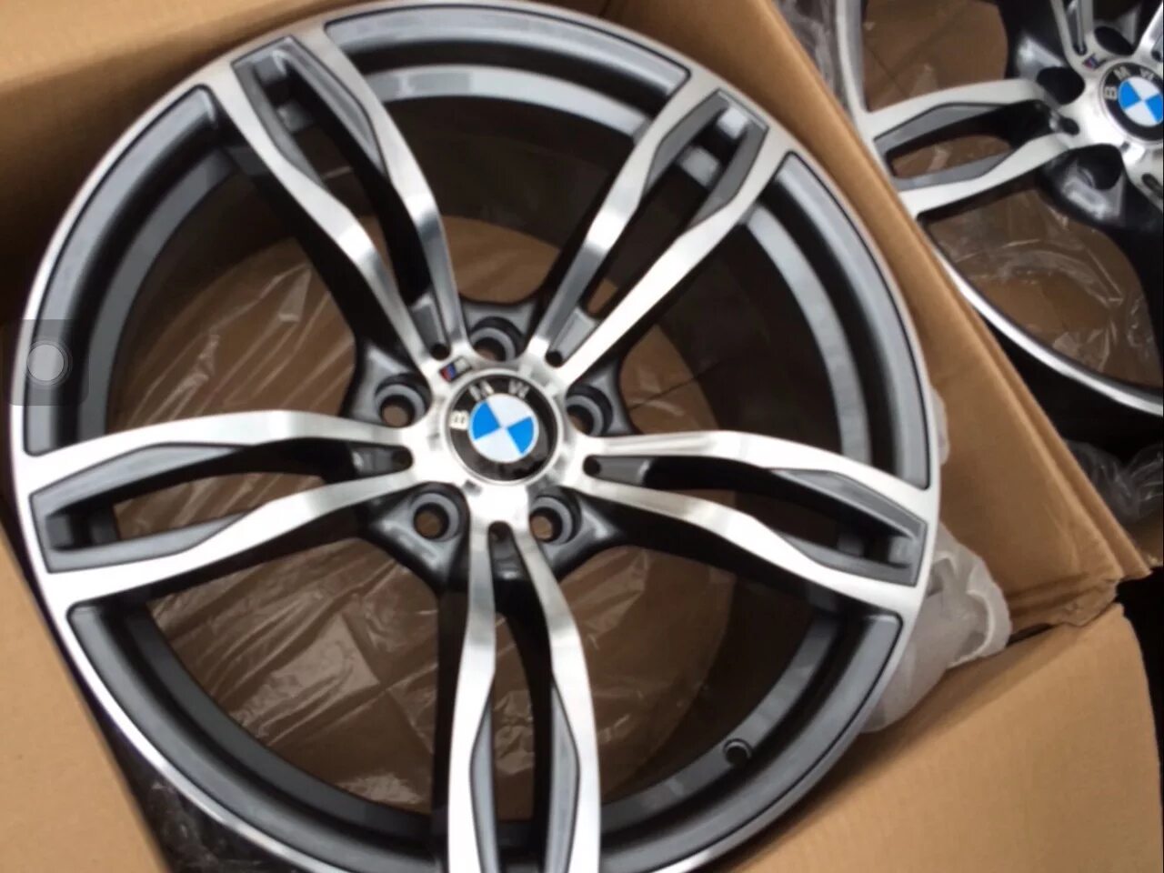 343 Стиль BMW f30 r17. BMW 343 стиль r18. Диски BMW f10 343 стиль. 343 Стиль BMW f30 r18. Купить диски бмв r19