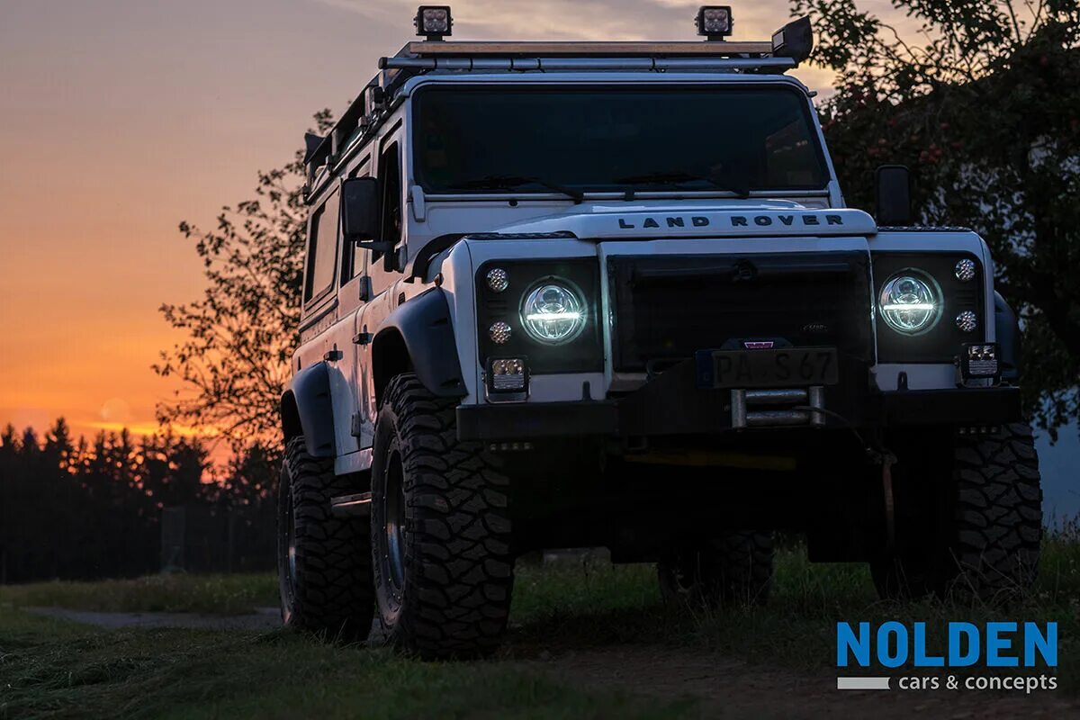 Land Rover Defender led. Nolden 7 bi-led. Дефендер ходовые огни. Defender Headlight New Style. Led defender