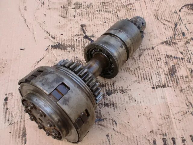 Сцепление пускача юмз 6. Рпд д65-1015101сб редуктор пускового двигателя. Муфта сцепления пускового двигателя пд-10. Редуктор сцепления пускача юмз 6. Сцепление пускача юмз 6.