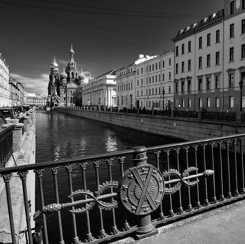 Петербург чб. Черно белые фото петербурга. Панорама питера черно-белая. Черно белые фото петербурга. Санкт-петербург чб.
