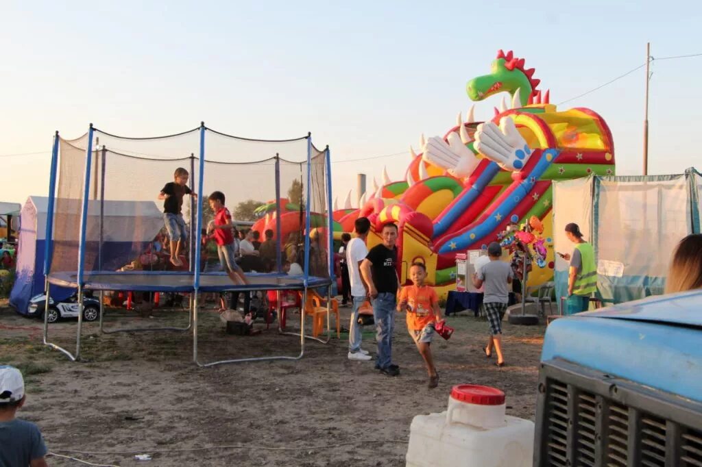 Байбекское упб. Село байбек астраханская область. Астрахань байбек. Погода в байбеке. Байбек астраханская область детский сад.