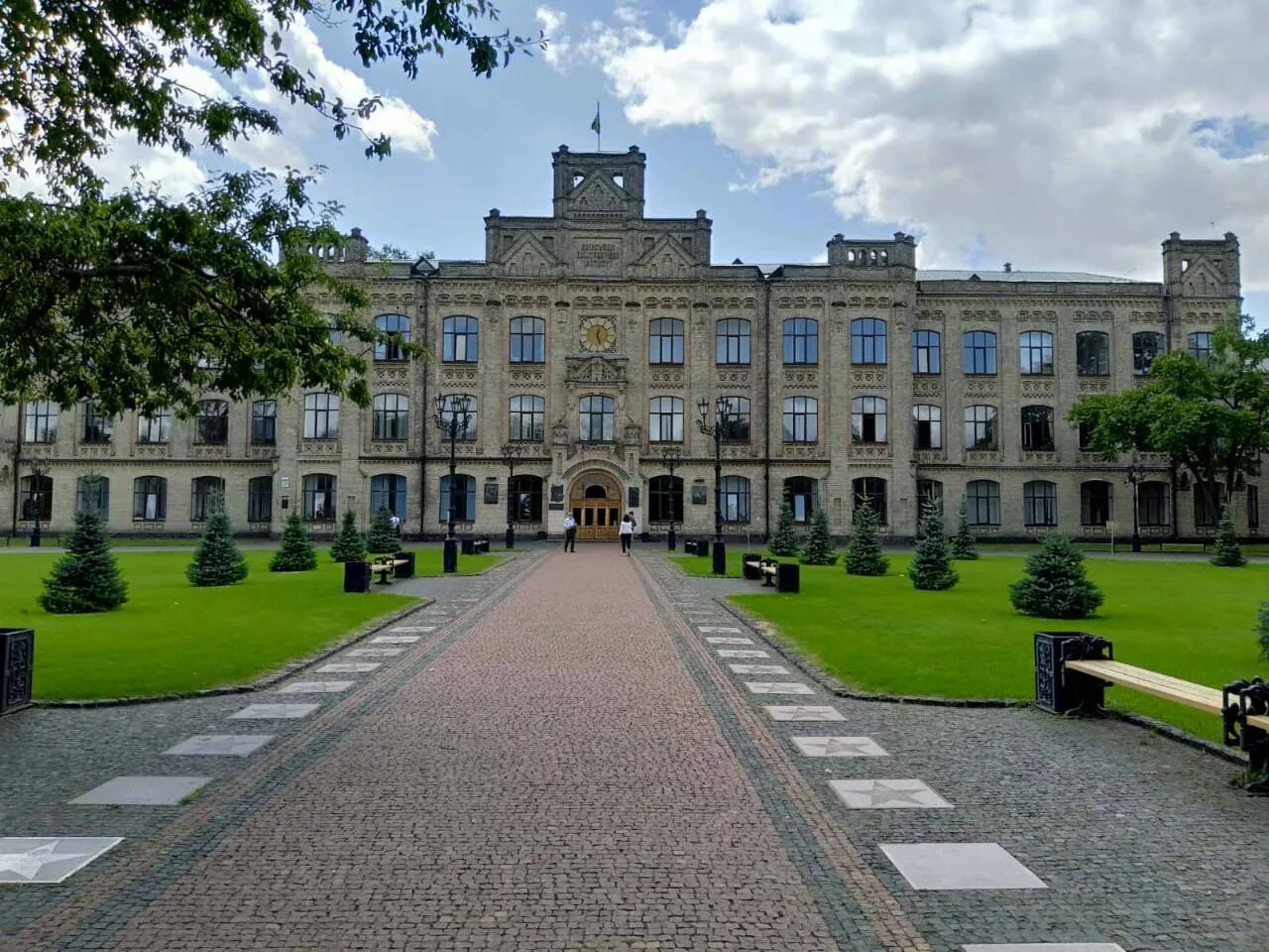 Кпи 3. Киевский политехнический институт. кпи киев. київський політехнічний інститут імені ігоря сікорського. кпи картинка на рабочий стол.