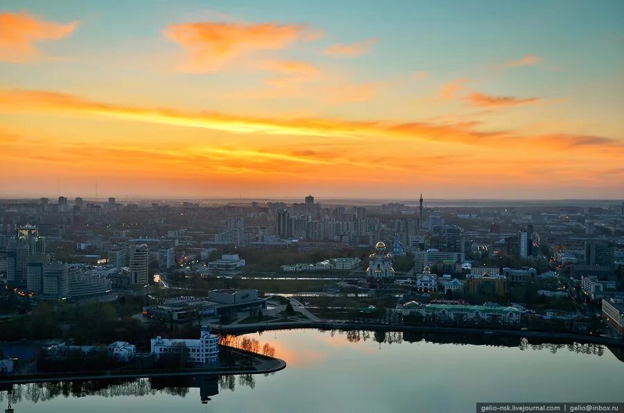 Екатеринбург с высоты птичьего полета. Екатеринбург с птичьего полета. Екатеринбург с высоты птичьего полета весной. Ис екатеринбург