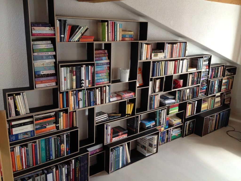 Книжные полочки. Книжные полки. стильные книжные полки. необычные книжные полки. стеллаж книжный.