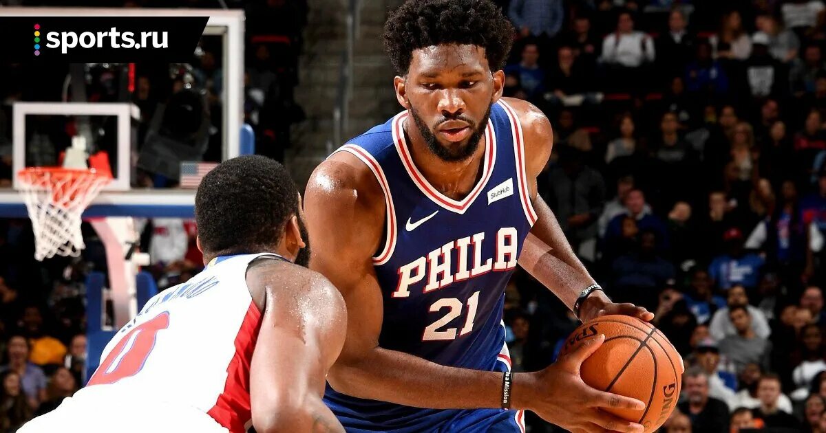 Центровой в баскетболе. Центровой игрок в баскетболе. Баскетболист яо мин рост. Центровой в баскетболе. Центровой игрок в баскетболе.