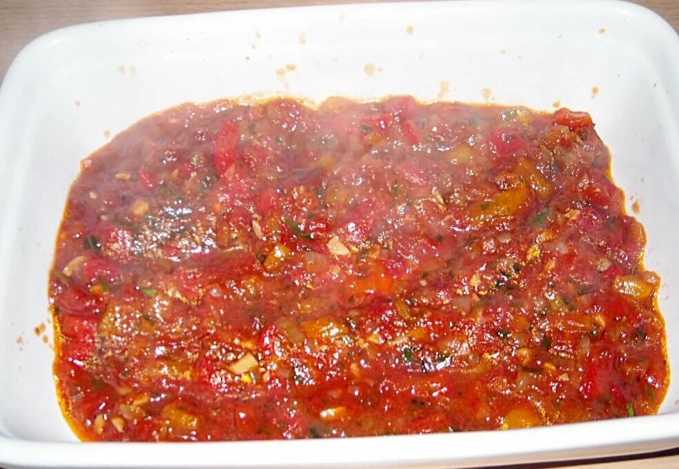 Рататуй с соусом. Соус для рататуя. Соус для рататуя. Овощная подлива. Рататуй с соусом.