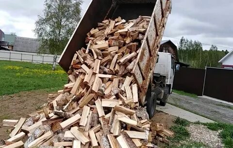 Колю дрова фото