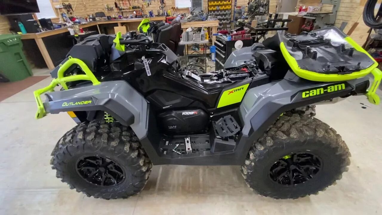 Xmr 2025. Can am outlander 1000 xmr. brp xmr 1000r. квадроцикл can-am outlander xmr 1000r 2025. брп 1000 xmr.