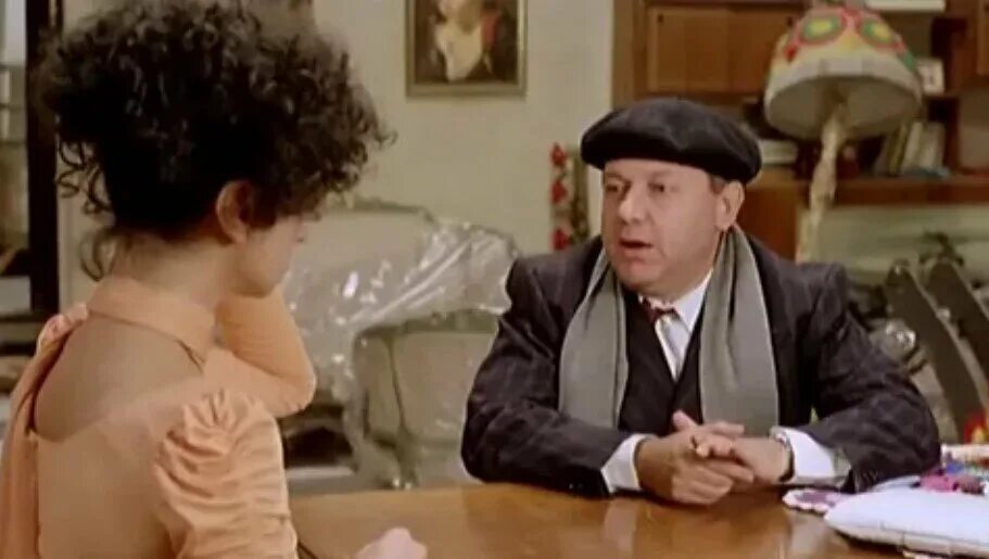 «фантоцци», лучано сальче, 1975. Франко итальянские. Паоло вилладжо и серена гранди. Dustin hoffman and stefania sandrelli in alfredo alfredo (1972). Итальянские комедии 50 х годов.