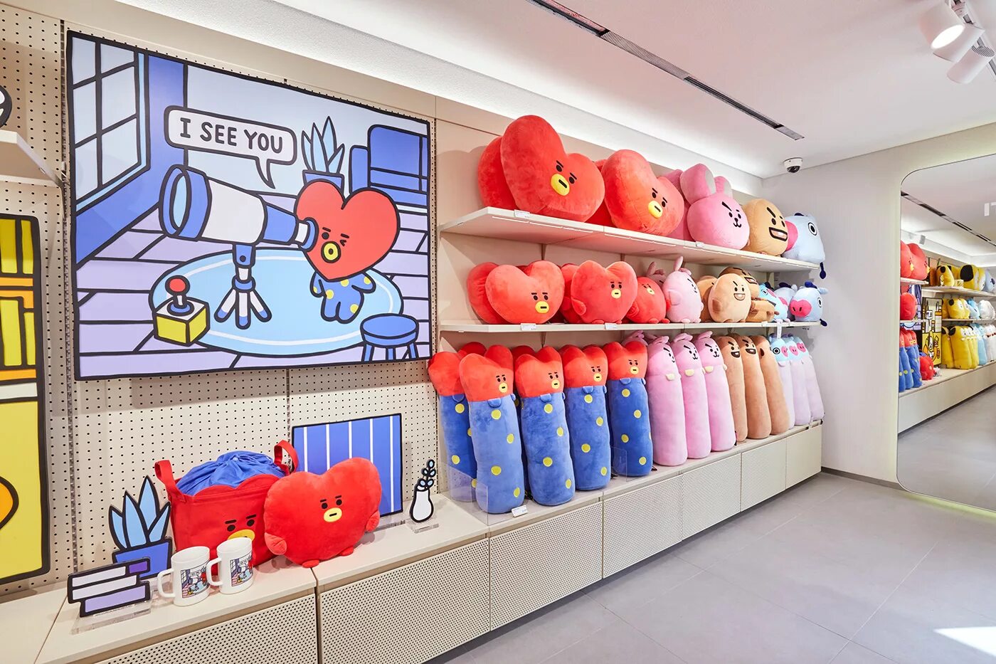 Good friends shop. Магазин line friends в Сеуле. Line friends магазин в Корее. Магазин friends. Bt21 line friends flagship Store Myeongdong Station.