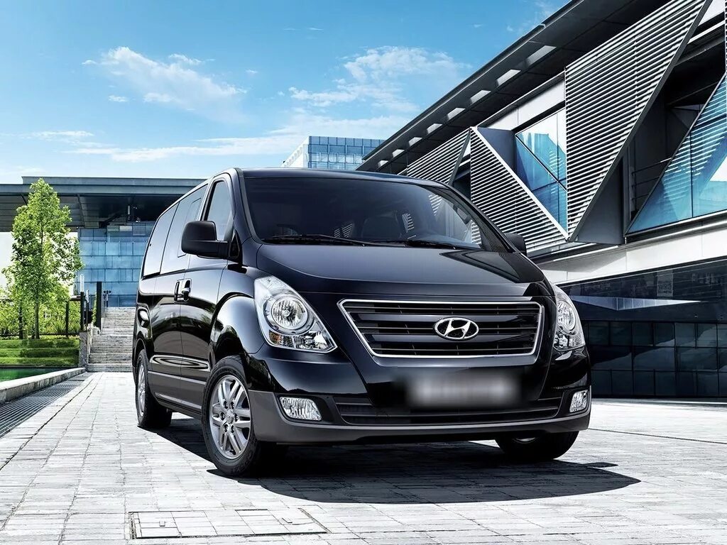 Автомобиль h 1. Hyundai Starex h1. Hyundai h1 Grand Starex. Hyundai Starex (h-1) II. Hyundai h1 Starex минивэн.