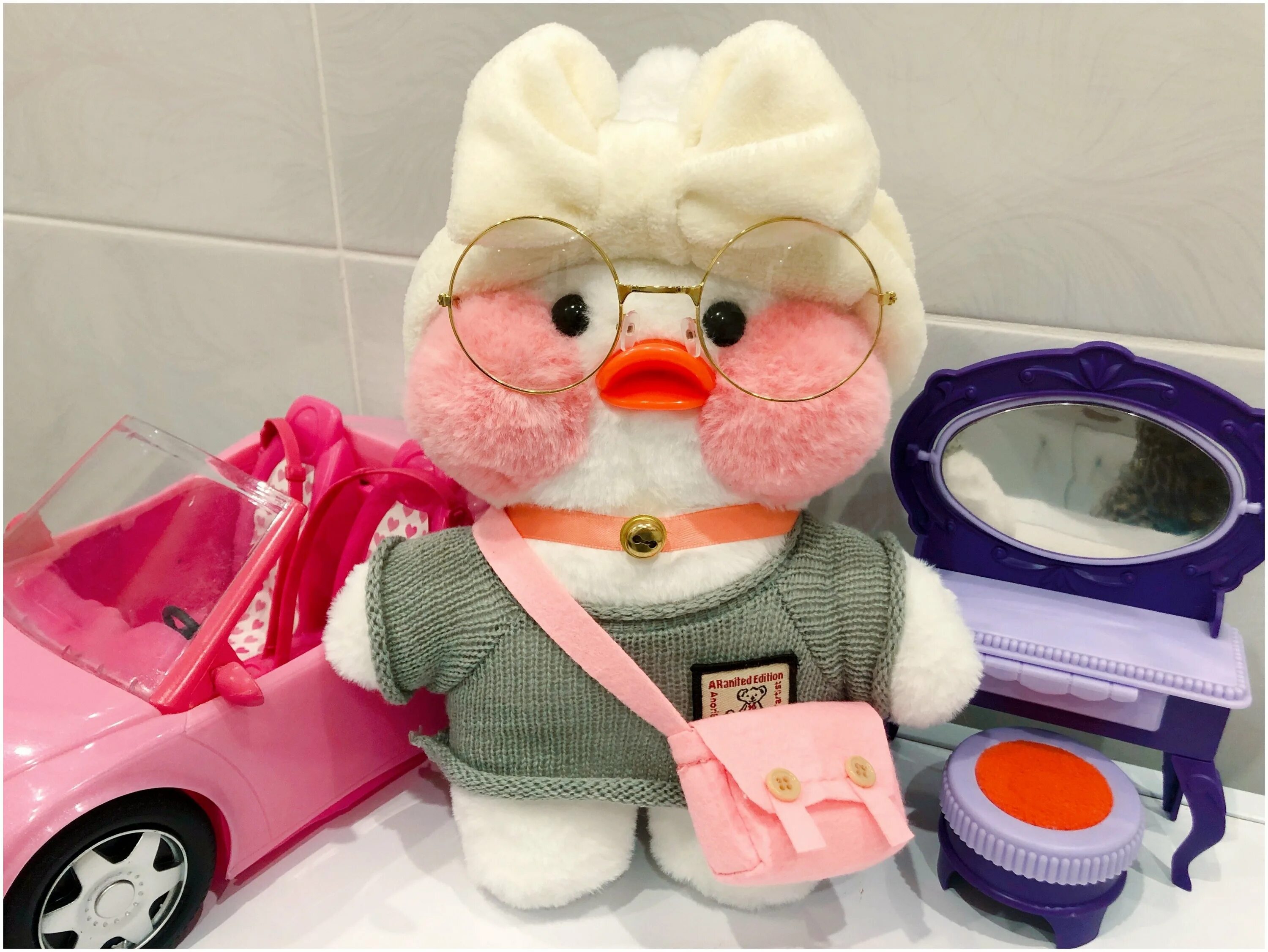 канцелярия для бумажной уточки лалафанфан из бумаги. шкаф для уточки лалафанфан. домик для утки лалафанфан бумажный. бумажный домик для уточки. шкаф для уточки лалафанфан своими руками.