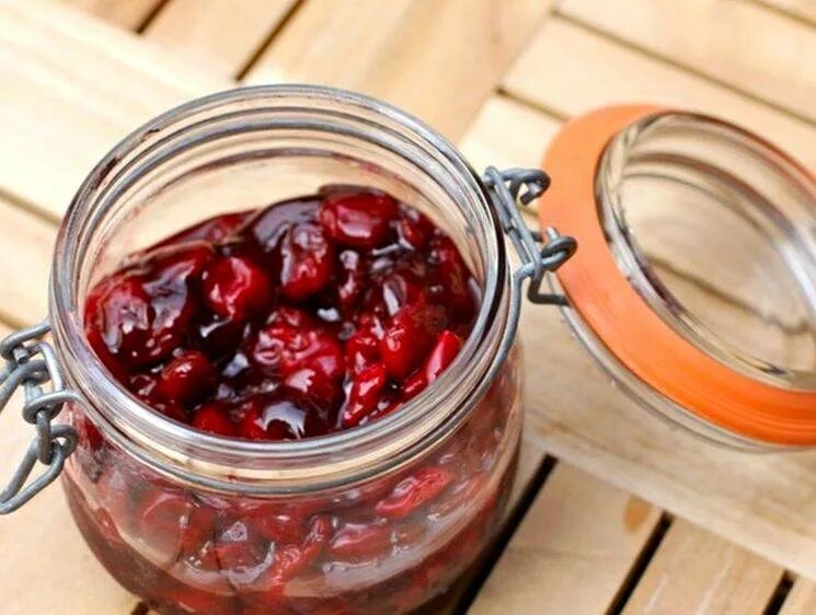 Рецепт вишневого варенья на зиму
