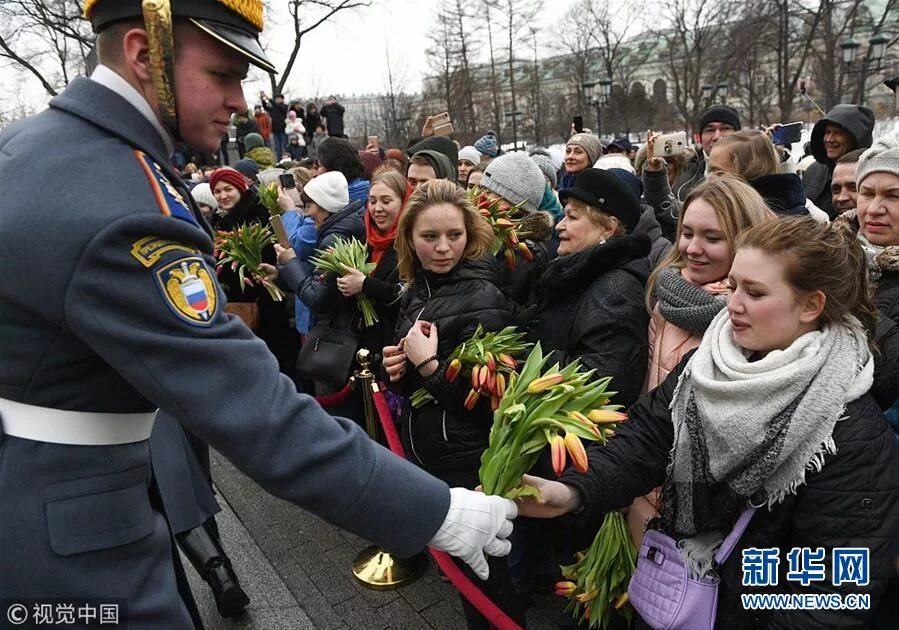 Праздники 08.03 2024