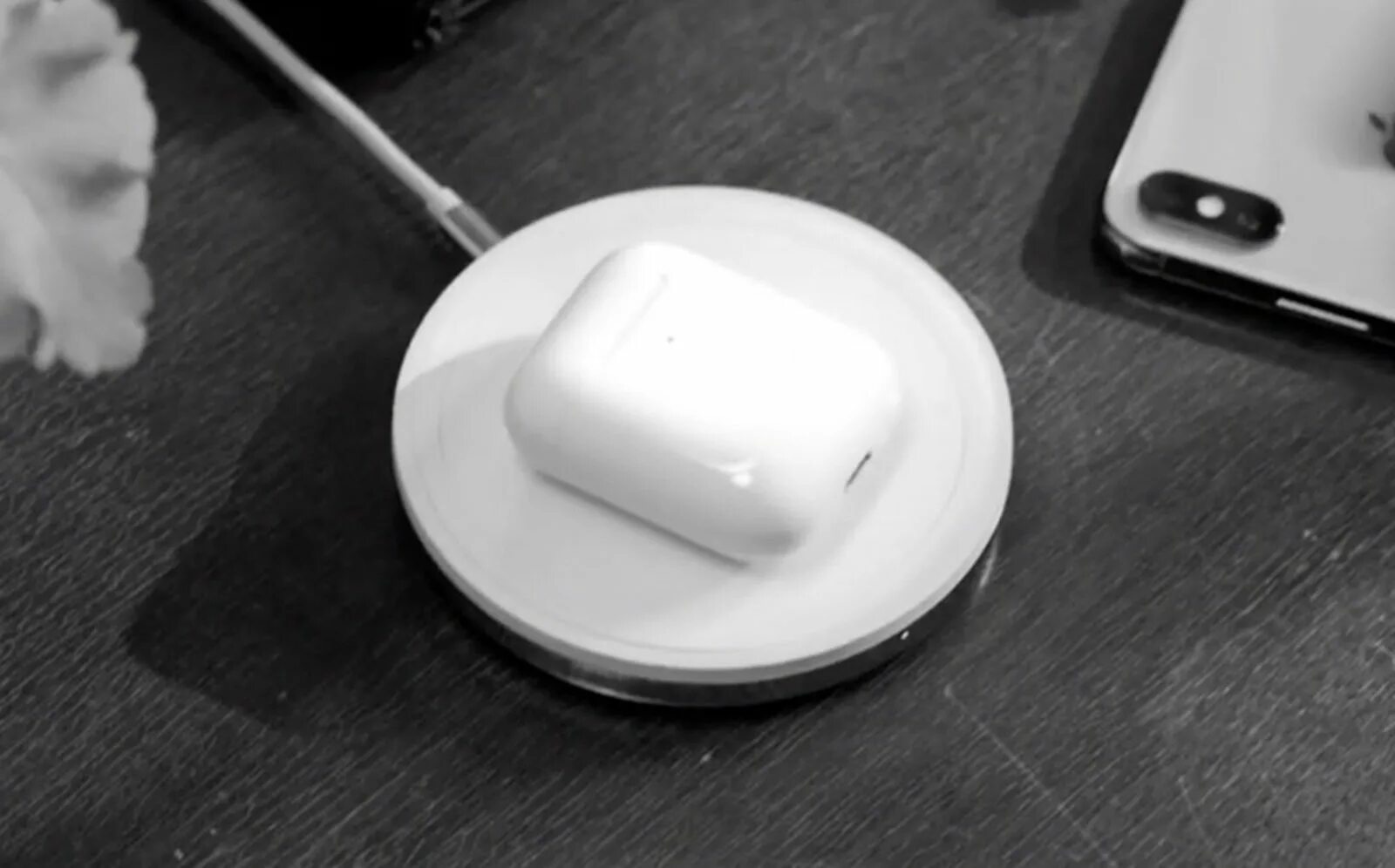 Зарядка для airpods. Беспроводная заряд airpods pro. airpods wireless charging case. airpods 2 magsafe. беспроводная зарядка для airpods pro 2.