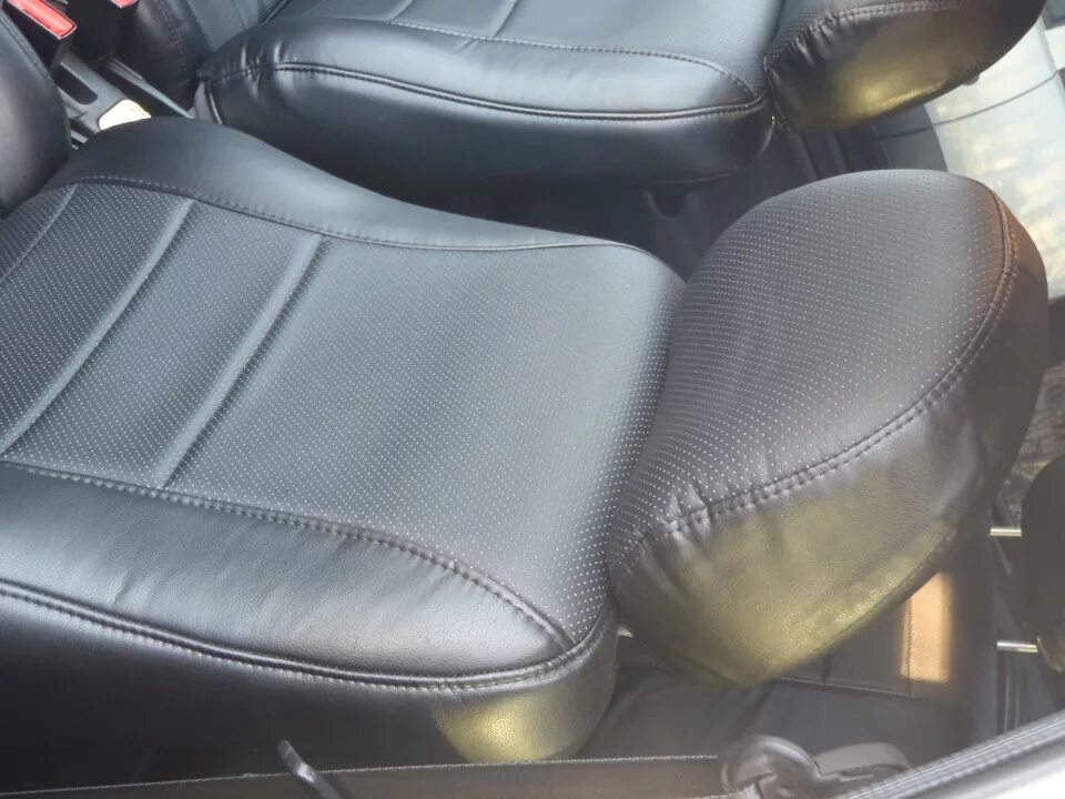 Чехлы автопилот ваз 2115. Чехлы экокожа 2114. Чехлы экокожа 2114. Чехлы рекаро на ваз 2115. Чехлы экокожа 2114.