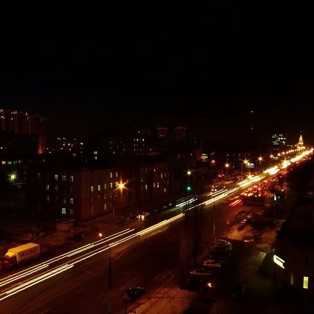 1 45 ночи. Ночной вид из окна. Ночной Воронеж вид из окна. Вид из окна ночью Воронеж. Липецк вид из окна.