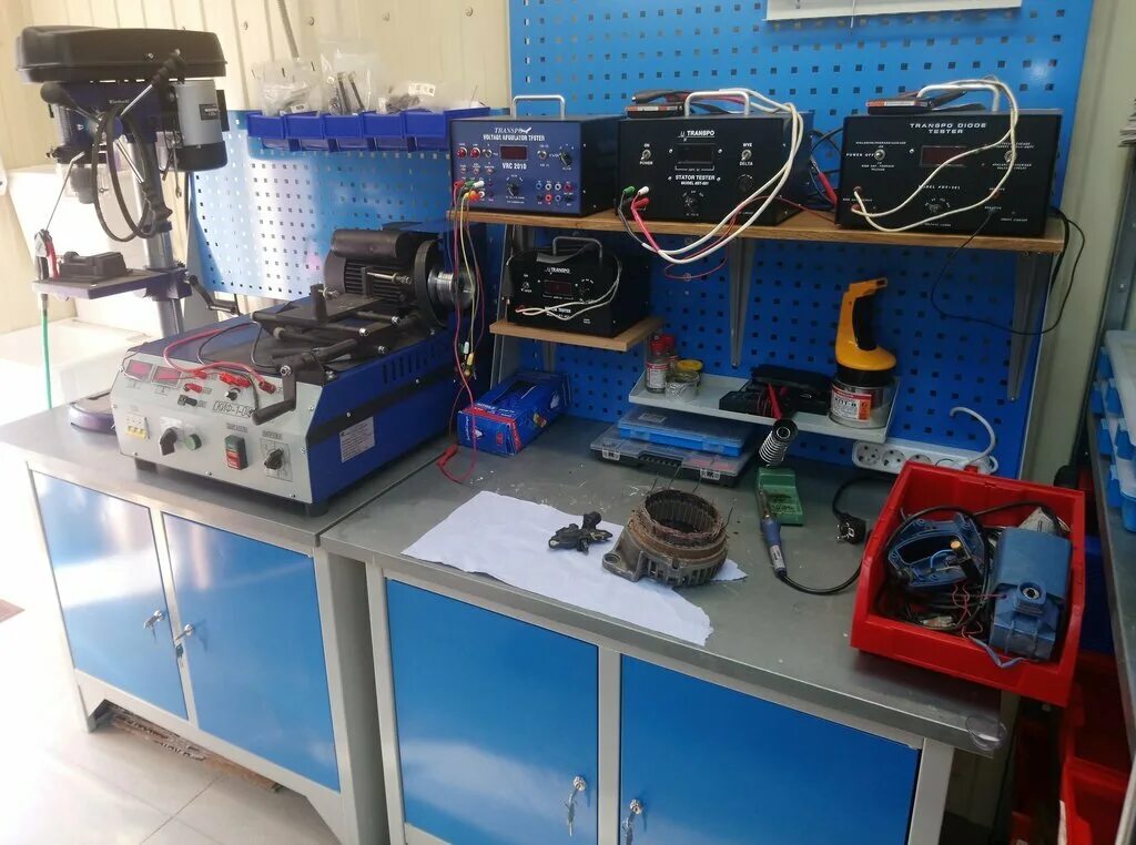 стенд для испытания дизельной топливной аппаратуры сдм-8-11. участок по ремонту ходовой части. участок ремонта топливной аппаратуры. ремонтный цех с оборудованием. цех по ремонту электрооборудования.