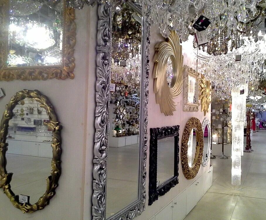 экспозиция зеркал. зеркало в бутике. фабрика зеркал. москва нагорная улица 17 корп 1 московская зеркальная фабрика. магазин зеркал курган.