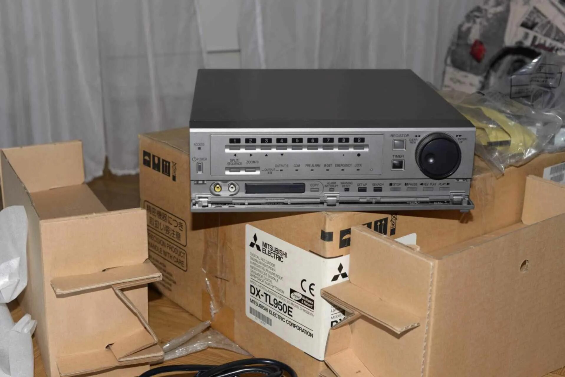 Видеорегистратор mitsubishi. Mitsubishi dx. Bd 304 регистратор. Митсубиси digital recorder dx-tl304 габариты. Mitsubishi dx.