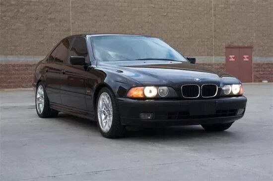Bmw 5 1998. Бмв 7 е39. Бмв 520i 1998. Bmw 5er 1998. Bmw 523 e39.