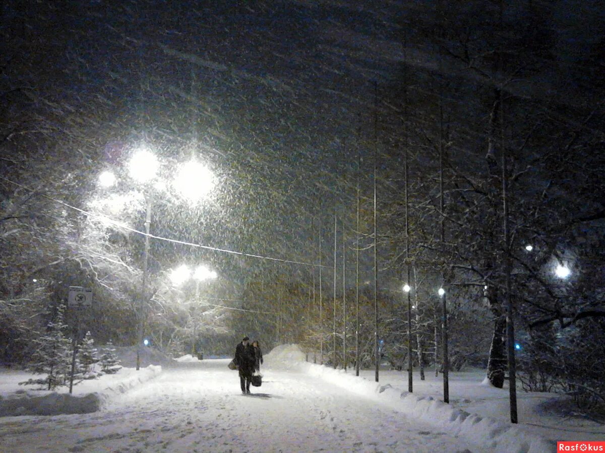 джефф роуленд зимний пейзаж. снег идёт пастернак. падающий снег. борис пастернак снег идет. снег идет перекрестка поворот.