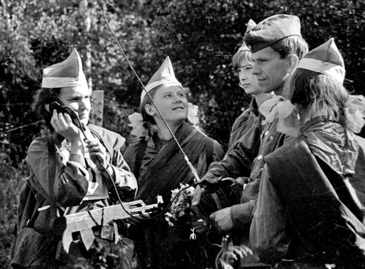 Зарница 2022. Пионерская игра зарница. Военно патриотическая игра для пионеров. Лицей 2 юнармия. Военно спортивная игра зарница в ссср.