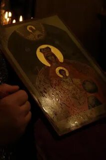 Почему мироточат научное