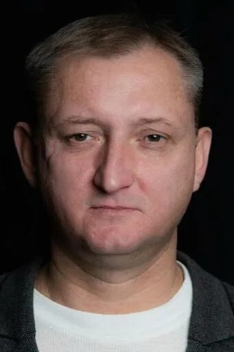 Виталий Исаков: фильмы, биография, семья, фильмография - Кинопоиск