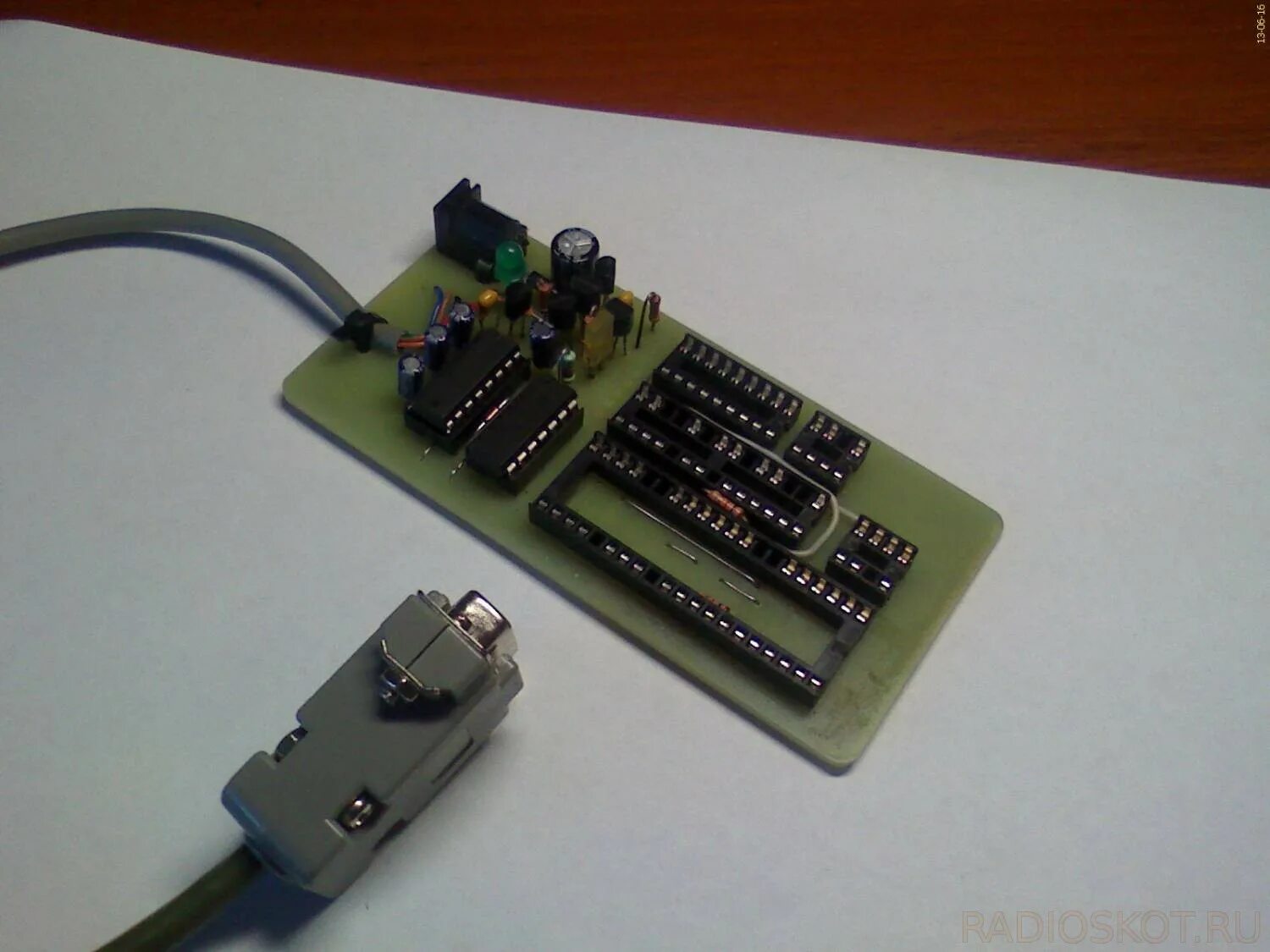 Программатор ic. Программатор рубеж р3. usb программатор для ponyprog2000. программатор мк-2. программатор на эрику 211.