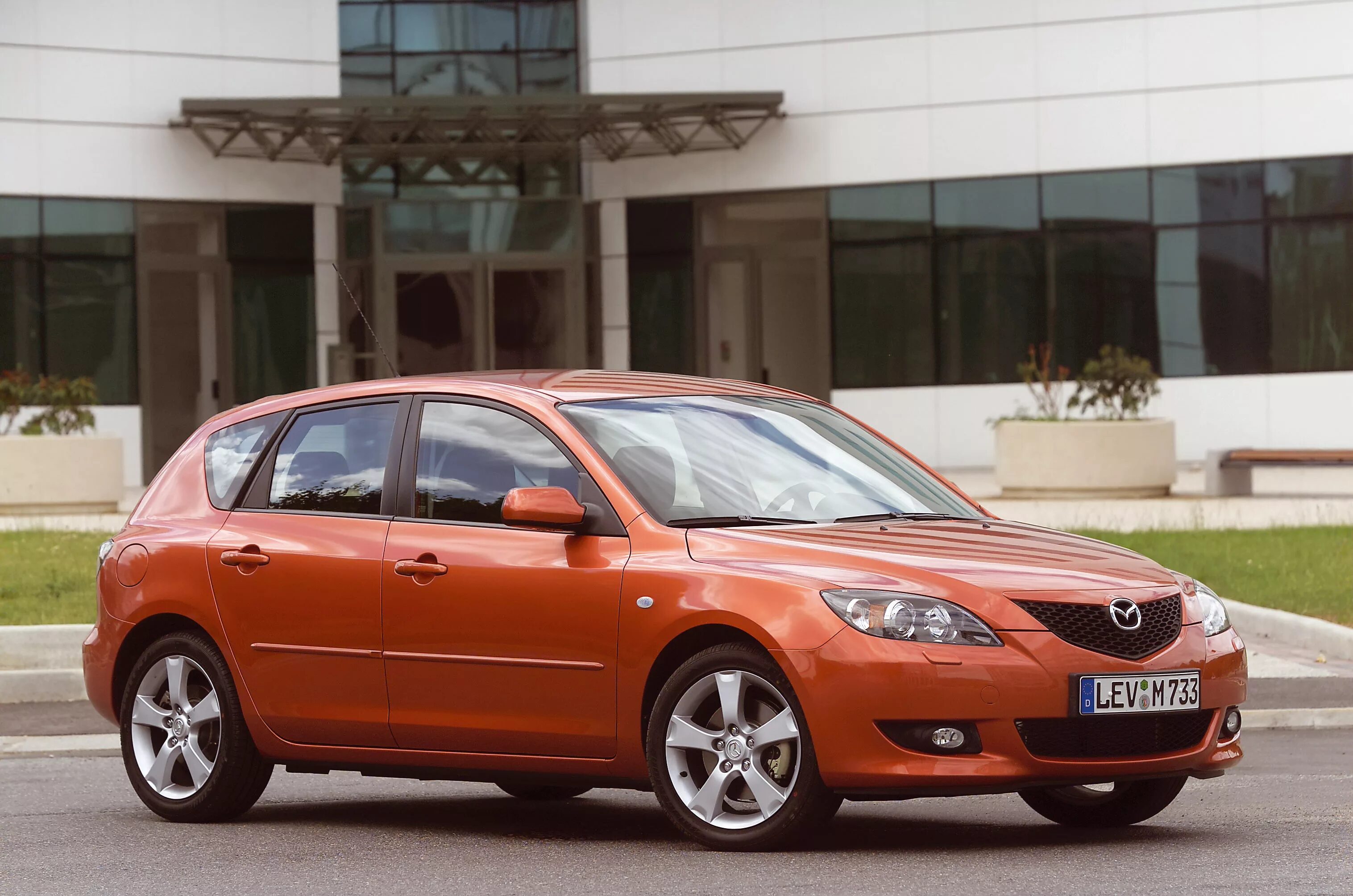 Mazda 3 2003. Мазда 3 хэтчбек 2003-2006. Mazda 3 BK 2003 седан. Мазда 3 хэтчбек 2004 1.6. Мазда 3 2003