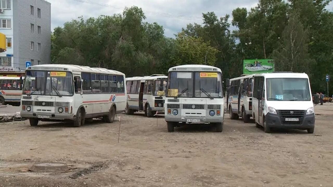 Автобус бийск советское. ПАЗ Бийск автовокзал. Автобус Бийск Белокуриха. 77 Автобус Бийск. Новые автобусы в Бийске.