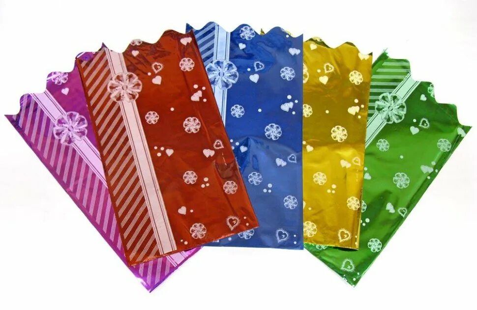 Фольгированные пакеты для подарков. Хэ2159. Упаковка подарка из фольги. Пакет фольгированная бумага. Фольга для упаковки подарков.
